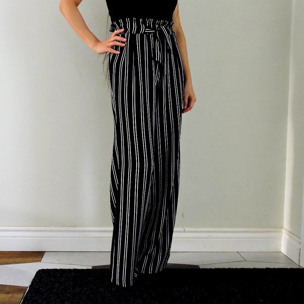 Black Wide Leg Pants w/ White Stripes, Elastic Waist w/ Bow Tie, Like New